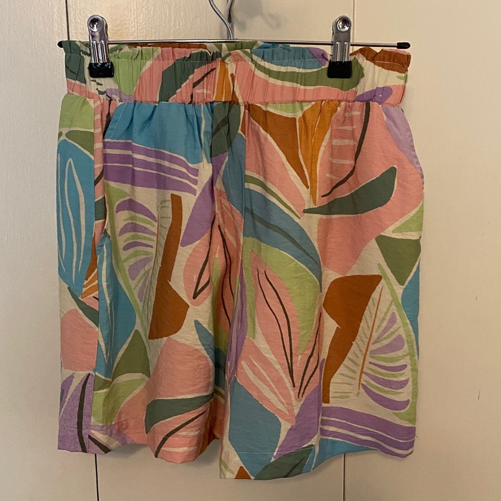 Fate Multicolor Patterned Women Shorts